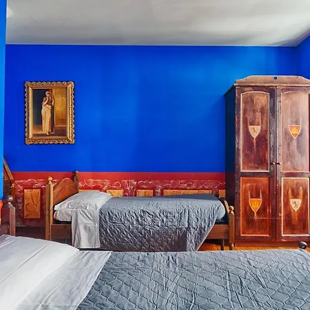 Отель Portacavana