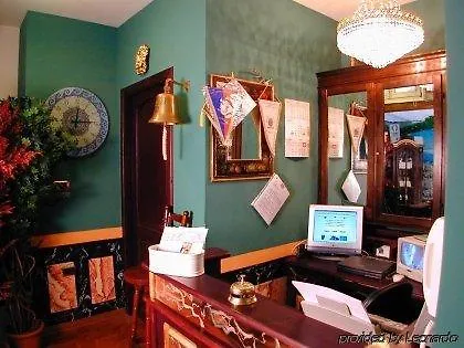 Hotel Portacavana *