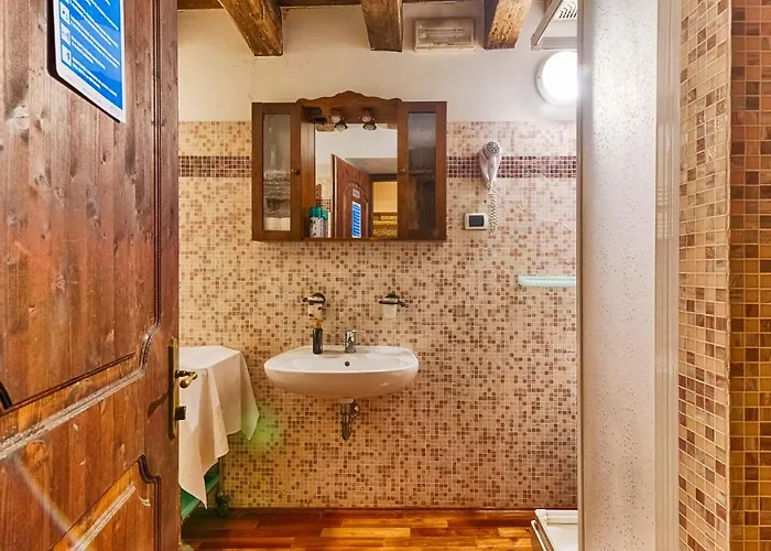 Portacavana فندق ترييستي